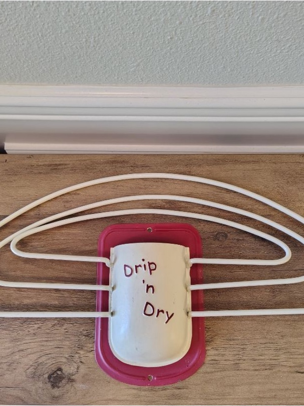 Vtg MCM Drip ‘n Dry Clothesline Metal Clothes Hanger Laundry Decor Retro